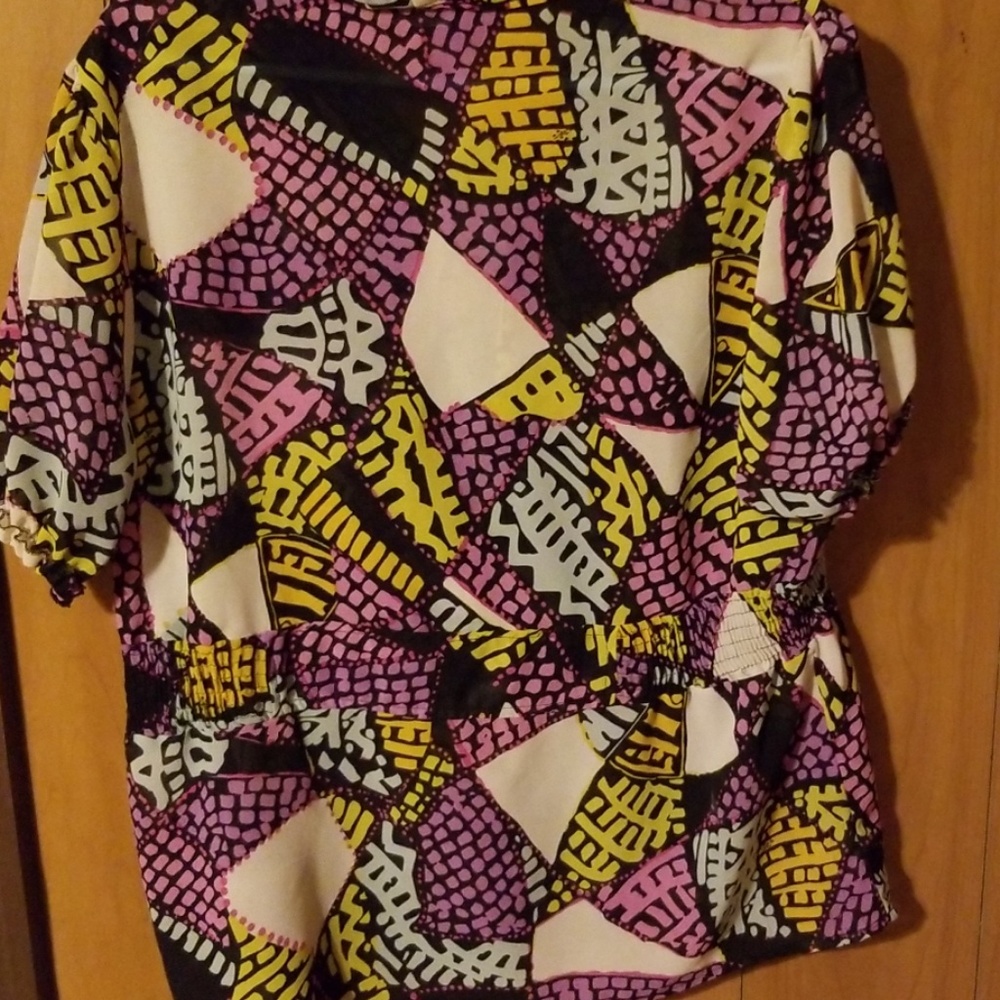 Blouse - Picture 3 of 3